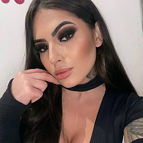 Loren Vip Escort escort in Dubai offers Cum in Mouth services