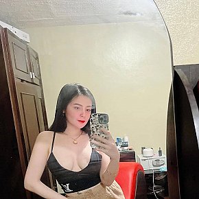 Emily escort in Abu Dhabi offers Striptease/Lapdance services