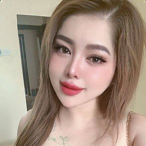 Lucky escort in Manama offers Fingering services