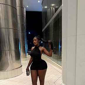 Penola Super Busty
 escort in Dubai offers Squirting services