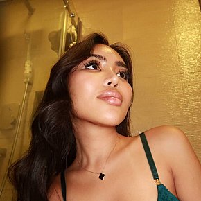 Maria Vip Escort escort in Manila offers Ball Licking and Sucking services