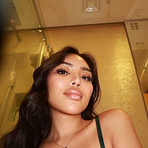 Maria Vip Escort escort in Manila offers Ball Licking and Sucking services