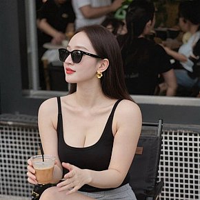 Jade escort in Hanoi