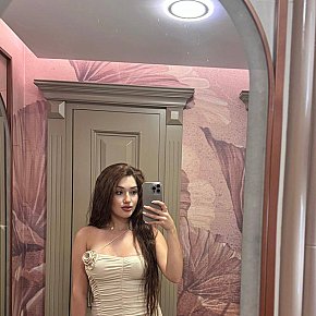 Merinda Vip Escort escort in Dubai offers Blowjob without Condom to Completion services