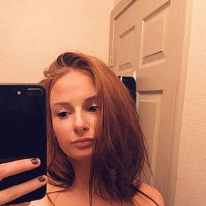 Eleanor Completamente Naturale escort in Bangkok offers Pompino senza preservativo con ingoio services