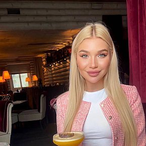 Alisson Vip Escort escort in Dubai offers Blowjob without Condom to Completion services