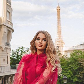 Kristi Vip Escort escort in Dubai offers Blowjob without Condom to Completion services