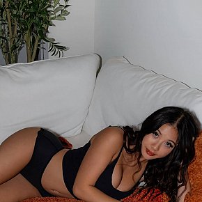 Ella escort in Doha offers Anal Sex services