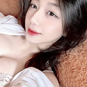 Mina escort in Riyadh offers Girlfriend Experience (GFE) services