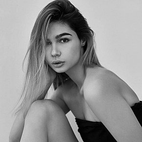 Lira Vip Escort escort in Dubai offers Dildo Play/Toys services