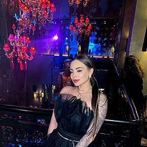 Miya Vip Escort escort in Dubai offers Cum on Face services