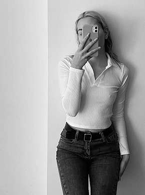 Nastya Vip Escort escort in Abu Dhabi offers Intimate massage services