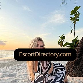 Monica escort in Hamburg offers French Kissing services