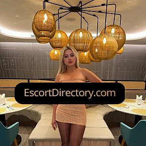 Monica escort in Hamburg offers French Kissing services