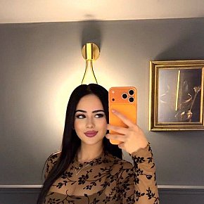 Boshra escort in Abu Dhabi