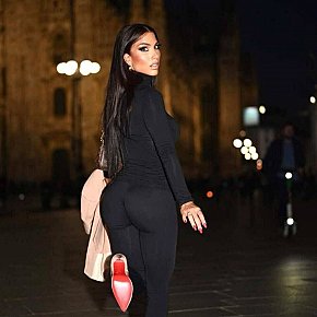 Vittoria Vip Escort escort in London offers Girlfriend Experience (GFE) services