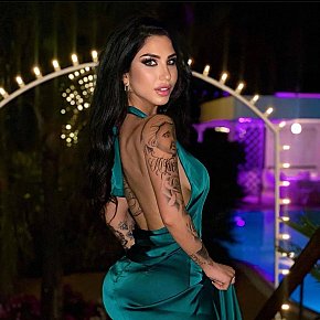 Vittoria Vip Escort escort in London offers Girlfriend Experience (GFE) services