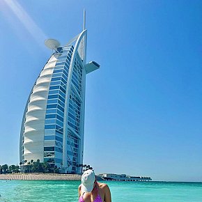 Dominica escort in Dubai offers Erotic massage services