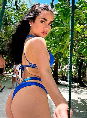 Bona Prof De Fitness escort in London offers Massage intime services