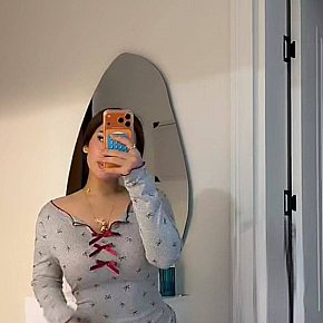 Hadil escort in Muscat