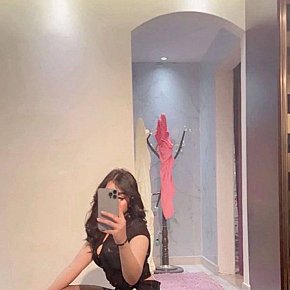 Hadil escort in Muscat