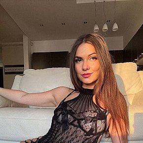 Audrey Petite
 escort in Bangkok offers DUO services