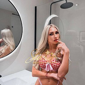 ELINA-STARS All Natural
 escort in Athens offers Erotic massage services