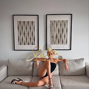 ELINA-STARS All Natural
 escort in Athens offers Erotic massage services