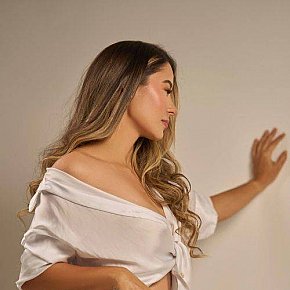 Florence Vip Escort escort in Munich offers Handjob services