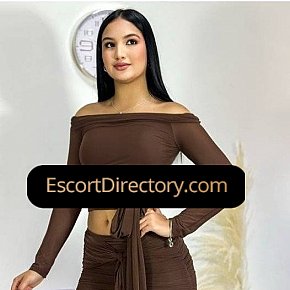 Violetta Vip Escort escort in Barcelona offers sexo oral sem preservativo services