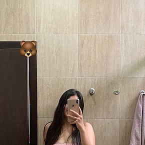 Lucia Mature escort in Bangkok offers Kissing if good chemistry services
