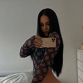 STEFFI-NICE Modelo/exmodelo
 escort in Warsaw offers Kamasutra services