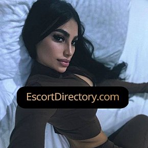 Laura Vip Escort escort in Amsterdam offers Cumshot on body (COB) services