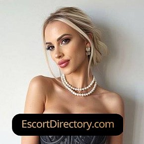 Natasha Vip Escort escort in Zurich offers Shower  services