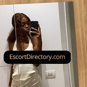 Almaa escort in Bucharest offers Ins Gesicht spritzen services
