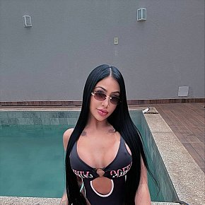 Christina Mature escort in Stockholm offers Cumshot on body (COB) services
