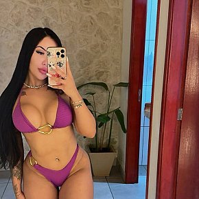 Christina Mature escort in Stockholm offers Cumshot on body (COB) services