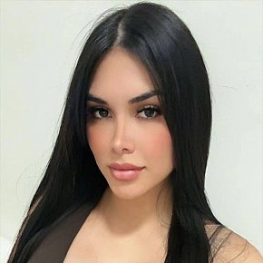 Diana performs Bacio alla francese, escort in Barcelona
