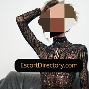 Nicole performs girlfriend experience (GFE), escort in Vienna