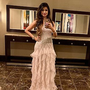 Pooja Modelo/exmodelo
 escort in Doha offers Masaje erótico
 services
