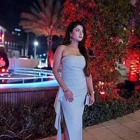 Pooja Modelo/exmodelo
 escort in Doha offers Masaje erótico
 services