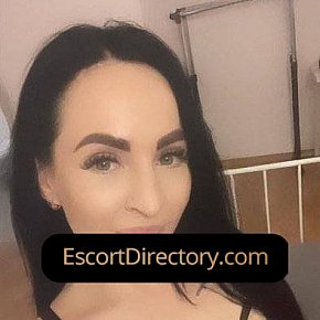 Julia Vip Escort escort in Warsaw offers Cumshot on body (COB) services