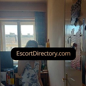 Rose escort in Budapest offers Cum in Mouth services