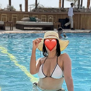 QUEEN escort in Abu Dhabi