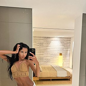 Lola escort in London offers Experience 