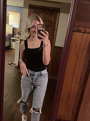 Tylor Fitness Girl
 escort in Bangkok offers Handjob services