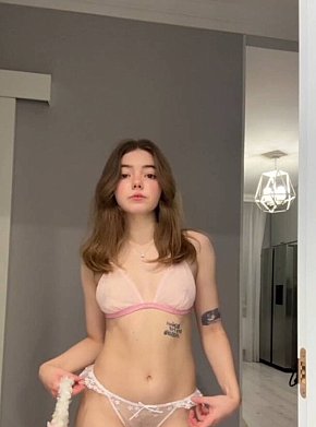 Marina Vip Escort escort in Courbevoie offers Ejaculation sur le corps services
