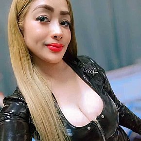Steph Super Booty
 escort in Abu Dhabi offers Cum in Mouth services