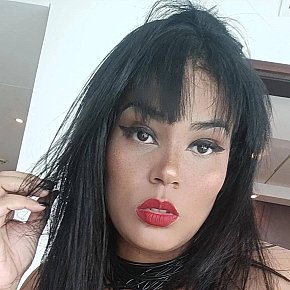 Fatmah Mature escort in Dubai