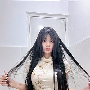 Mimi escort in Manila offers Erotic massage services